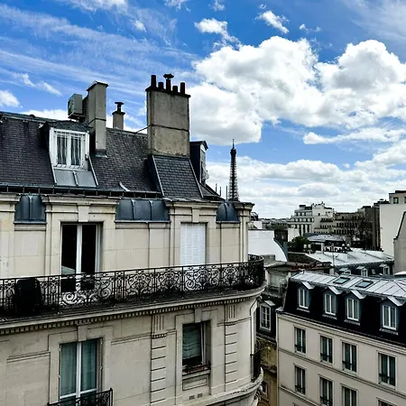 Classique, Balcon Et Vue Sur La Tour Eiffel شقة باريس